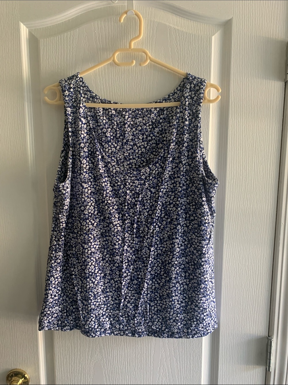 🇨🇦 Miik Navy Floral Scoop Neck Tank Top - reversible!